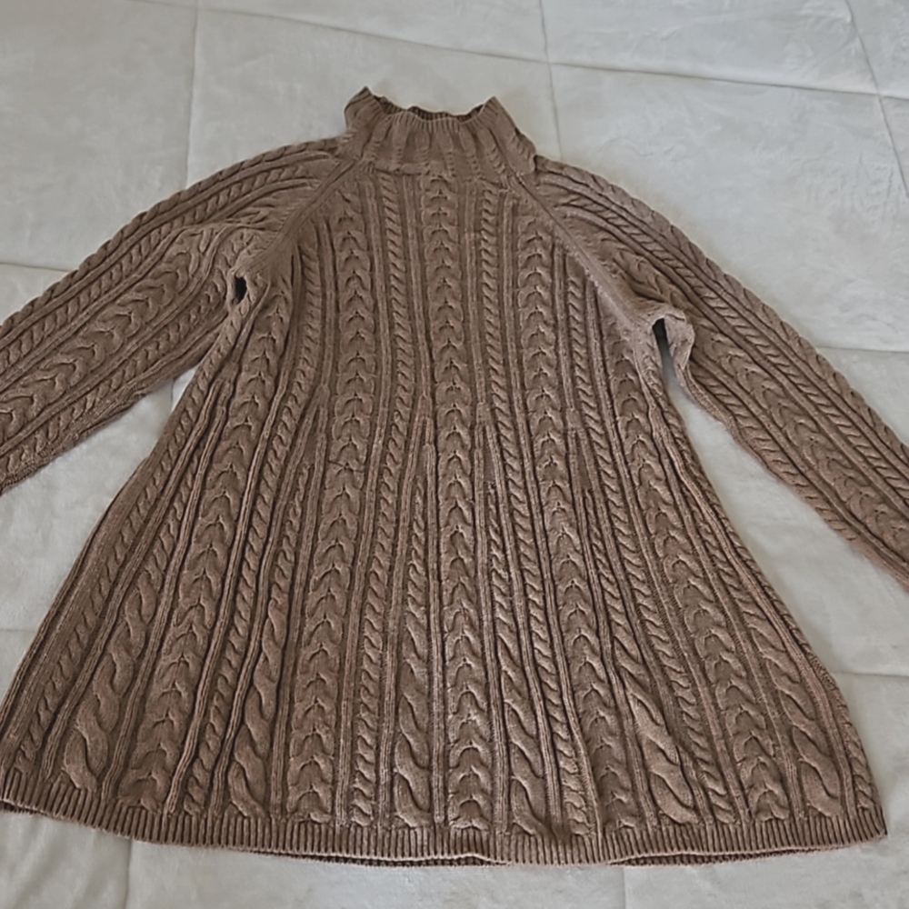 Funnel Neck Cable Tunic Sweater Size M